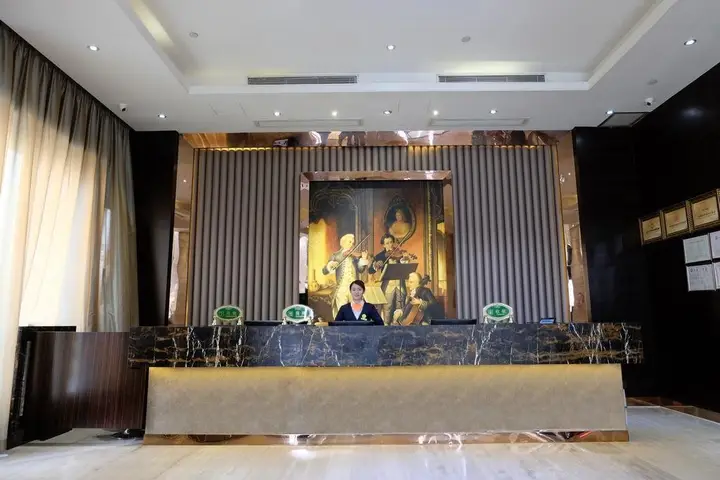Дунгуань: Vienna Hotel Dongguan Gaobu