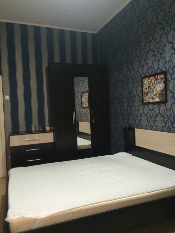 Москва: Hitrovka apartment