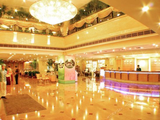 Фошань: 佛山金湖酒店