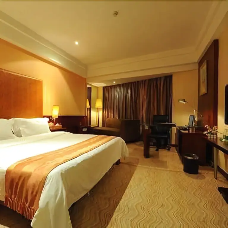 Foshan Xinruncheng Hotel — фото 1