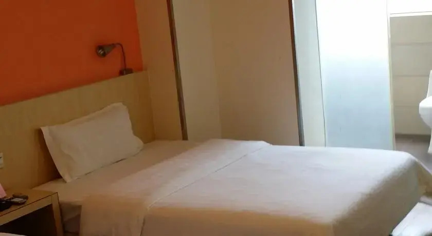 Гуанчжоу: 7Days Inn Hotel (Guangzhou Zoo Huanghuagang Subway Station)