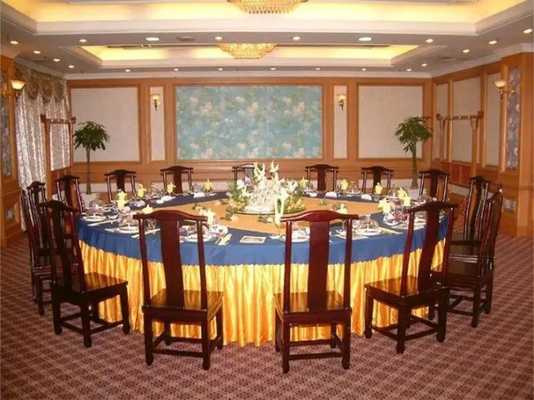 Уси: Jiangyin International Hotel