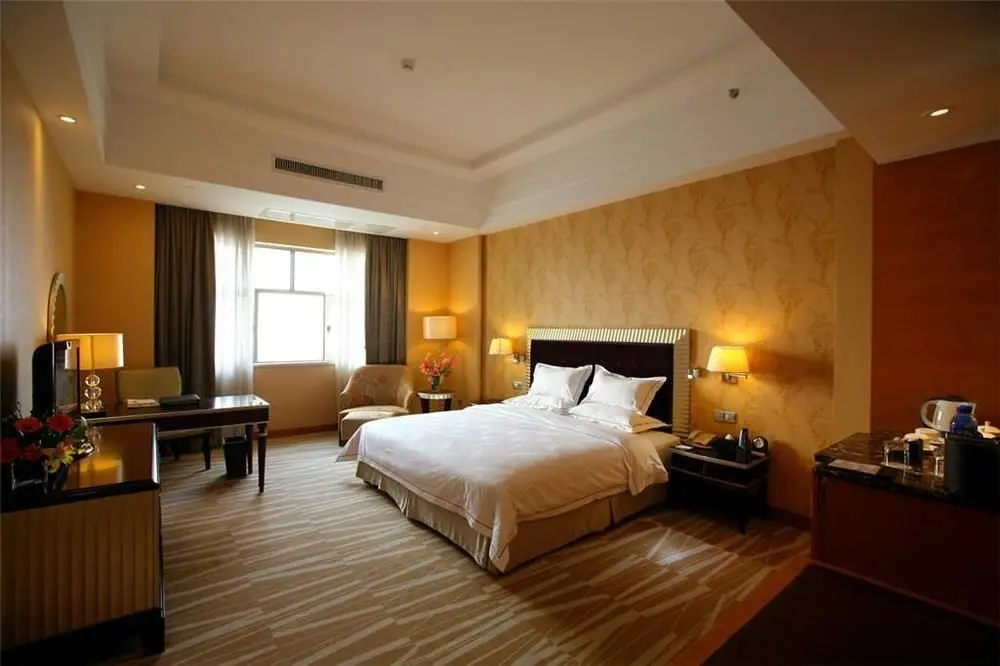 Джиангме: Xinhui Country Garden Phoenix Hotel