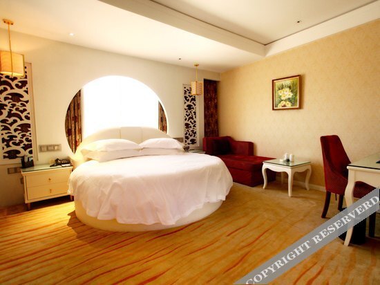 Цюйчжоу: Home Inn Baiyun Hotel