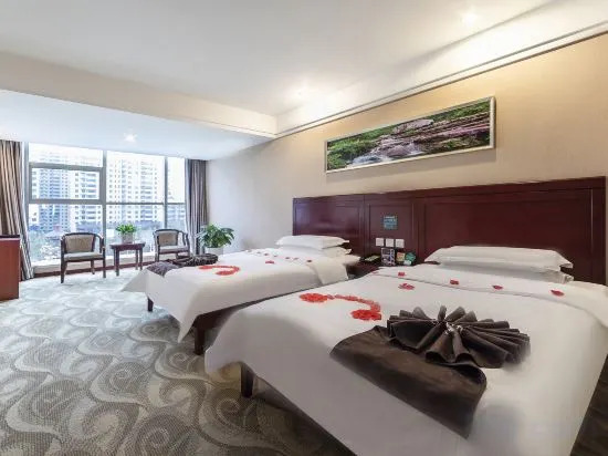 Fuyuan Business Hotel — фото 1