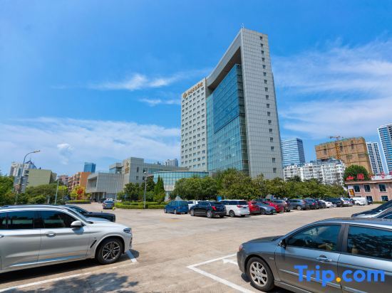 Ляньюньган: Yuntai Hotel