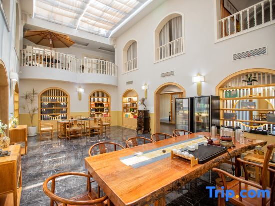 Ляньюньган: Yuntai Hotel