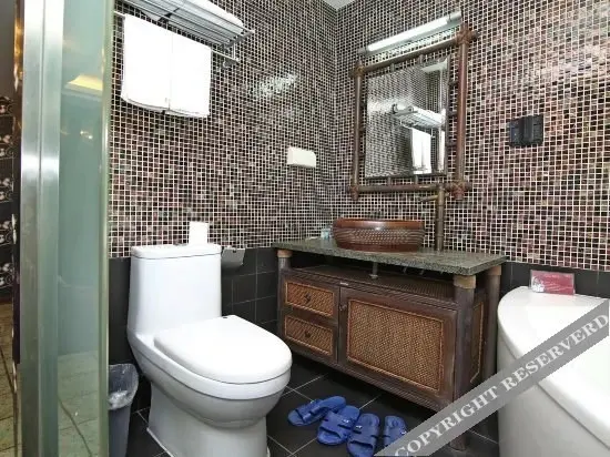 Шанхай: Denghou Light Luxury Hotel (Shanghai Wujiaochang Fudan University)