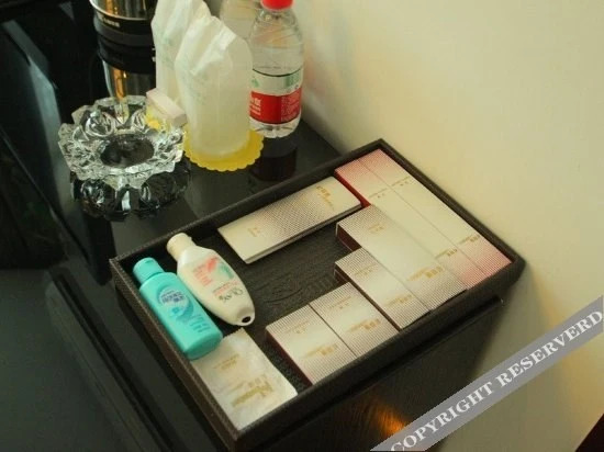 Шанхай: Denghou Light Luxury Hotel (Shanghai Wujiaochang Fudan University)