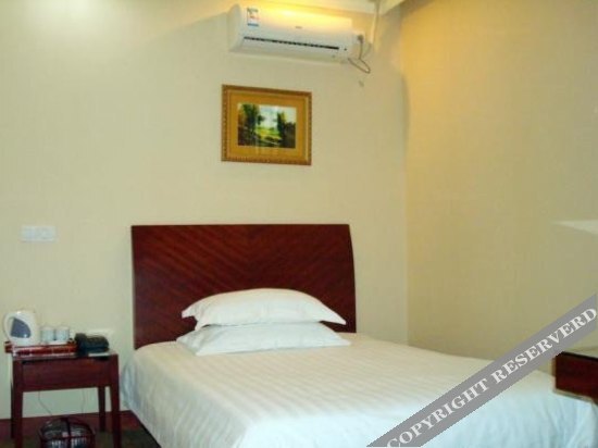 Шанхай: Super 8 Hotel (Shanghai Hongfangzi)