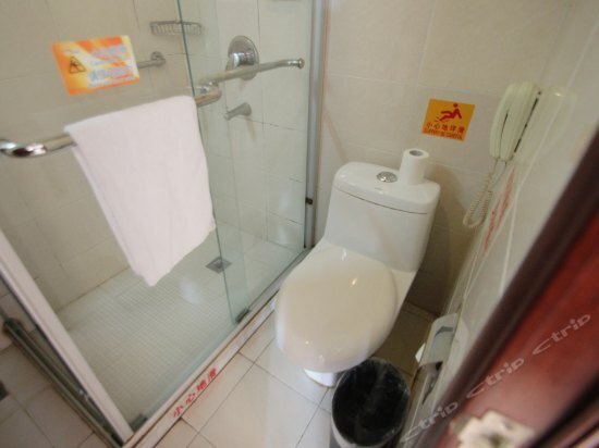 Шанхай: Motel 168 Long Wu Road Inn