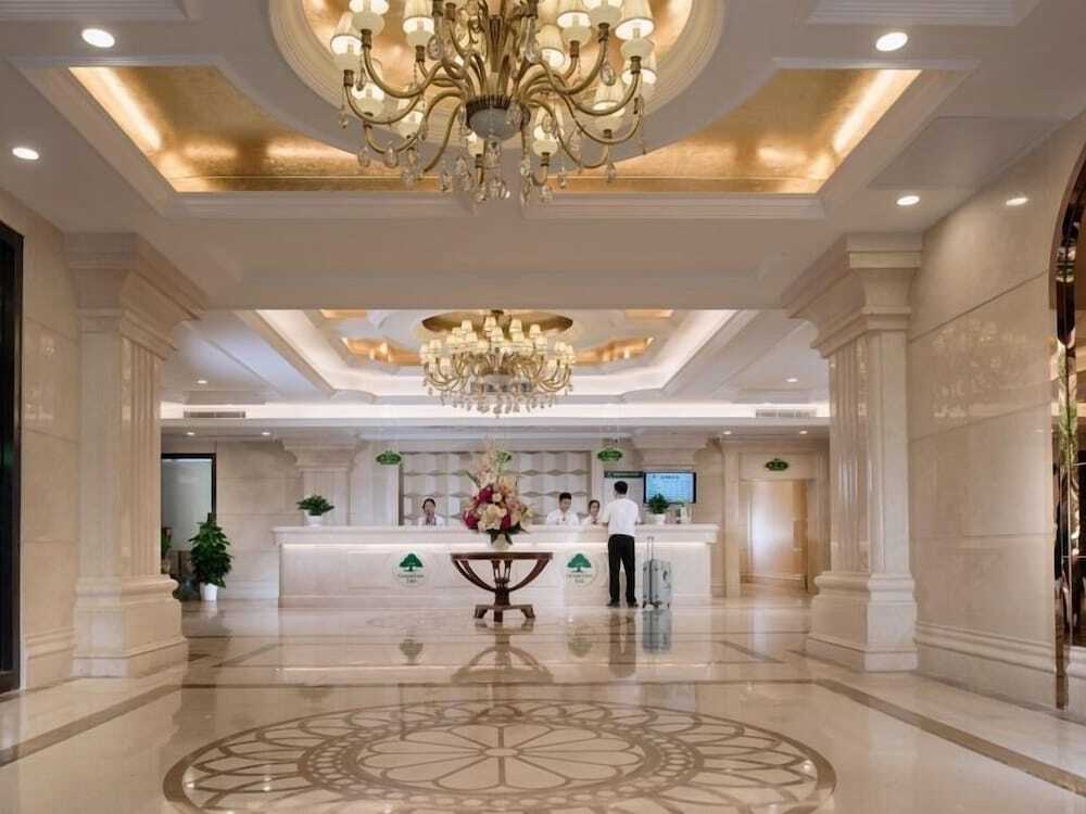 Шэньчжэнь: GreenTree Inn Shenzhen Dongmen Hotel