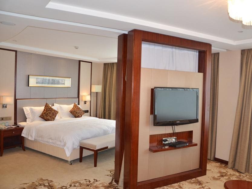 Шэньчжэнь: Lushan Hotel Shenzhen
