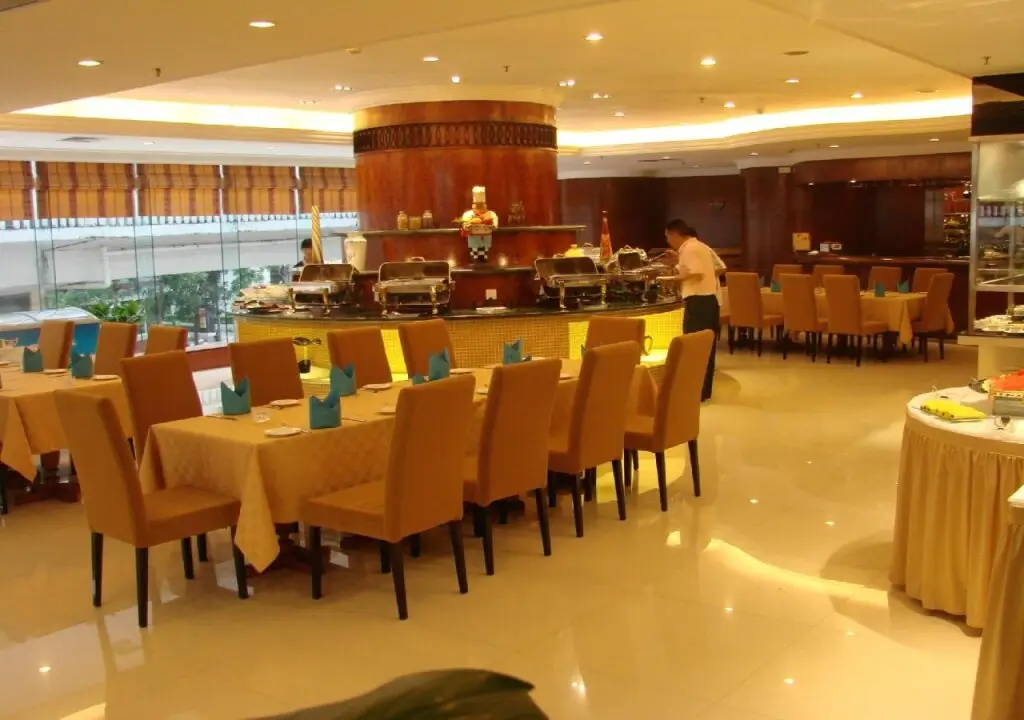 Шэньчжэнь: Lushan Hotel Shenzhen