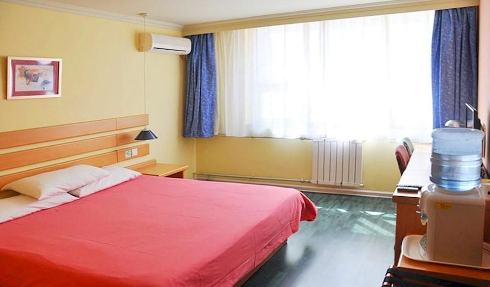Тяньцзинь: Home Inn Tianjin Railway Station