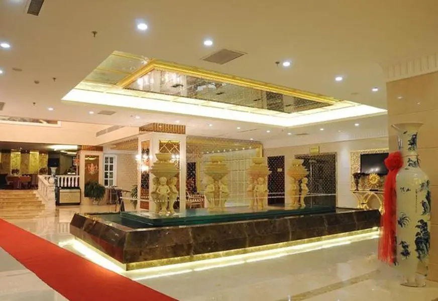 Хандань: Shenshi Business Hotel