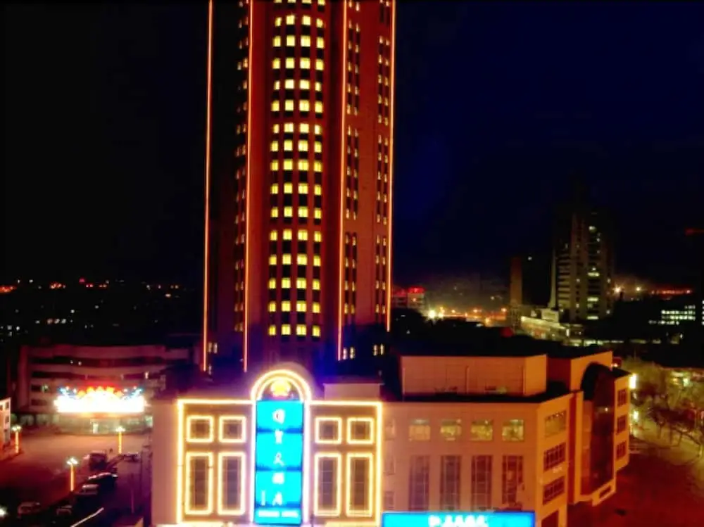 Xianyang Guomao Hotel — фото 1