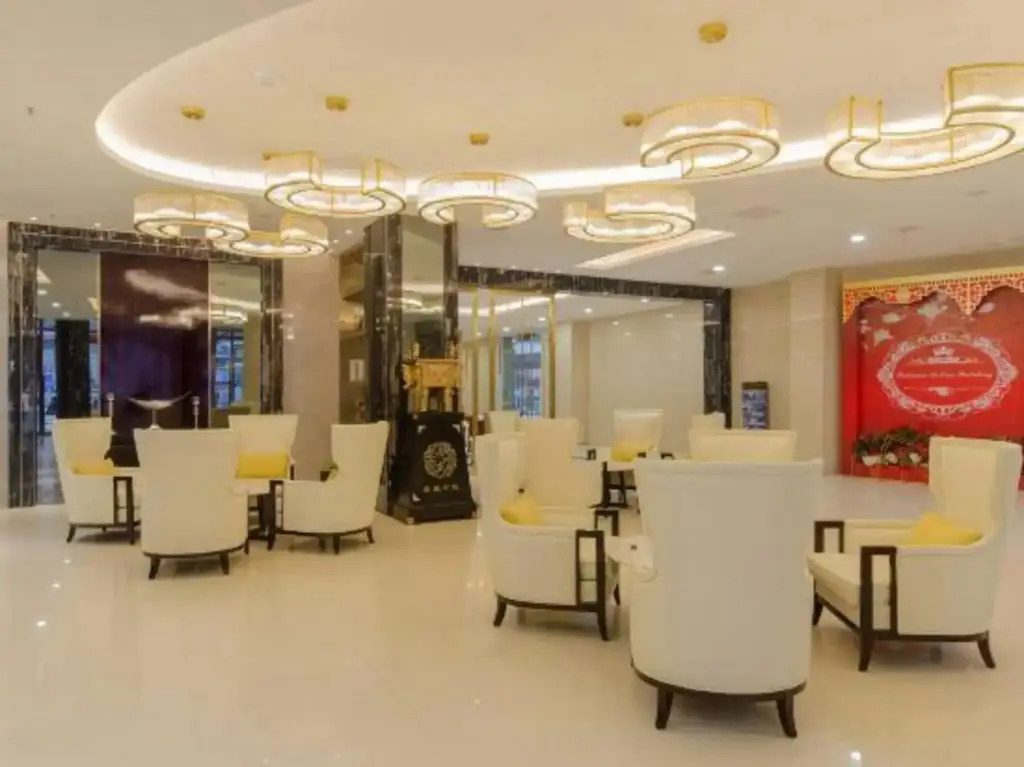 Yin Hai Hotel — фото 1