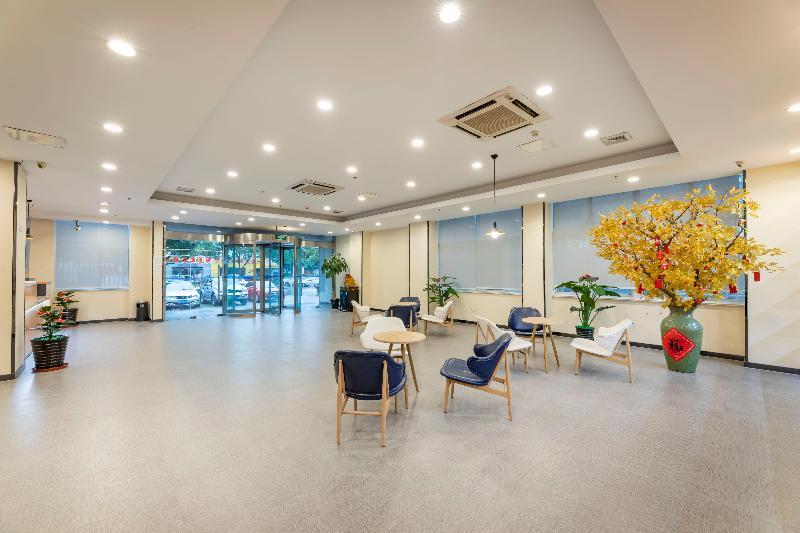 Уси: Elan Hotel (Wuxi Taihu Rongxiang Railway station)