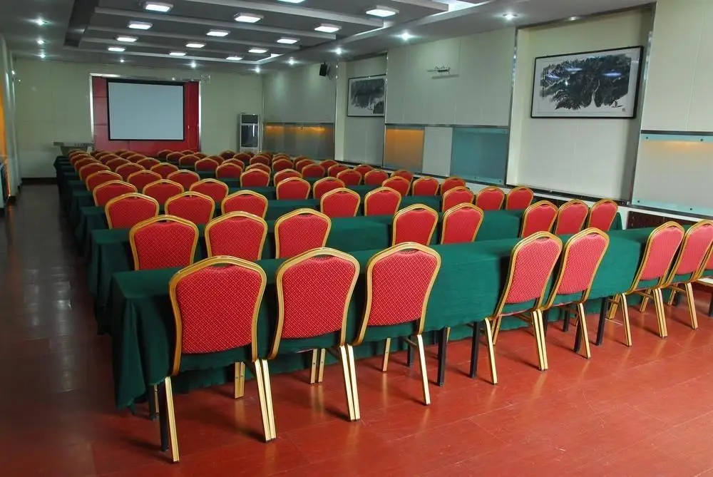 Кайфын: Kaifeng Dongjing Hotel