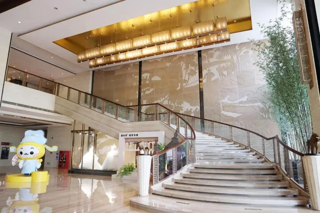Мейчжу: Howard Johnson by Wyndham Changsheng Plaza Meizhou