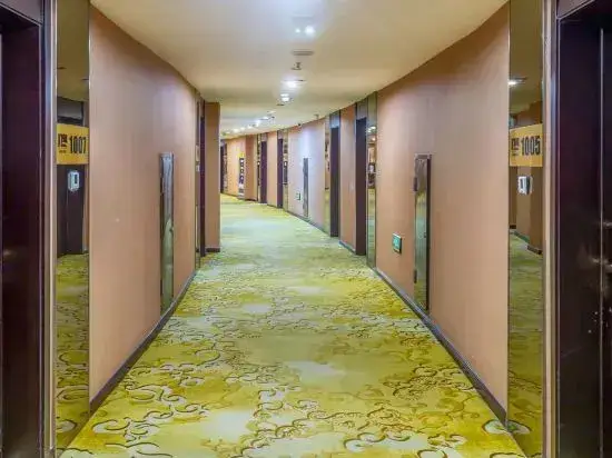 Чжанцзякоу: Honghao Holiday Hotel