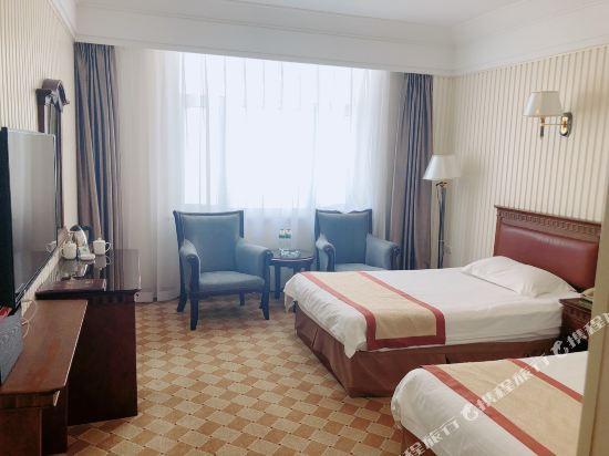 Nenjiang Hotel — фото 1