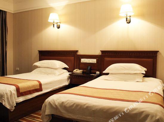 Цицикар: Nenjiang Hotel