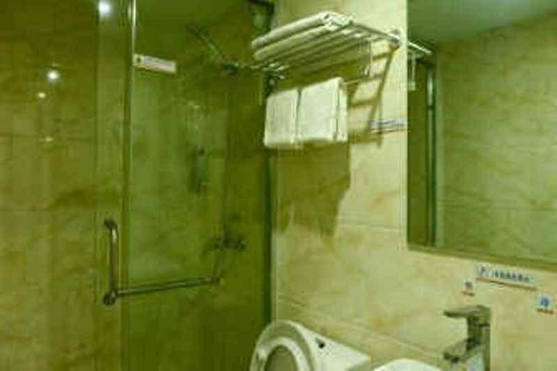 Ханчжоу: Super 8 Hotel Hangzhou Bai Huo Da Lou