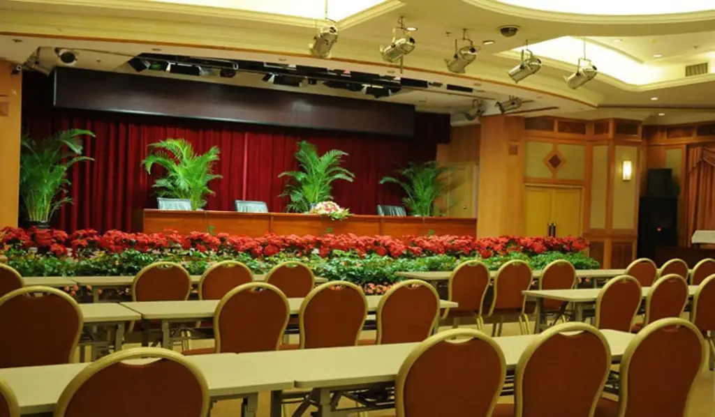 Куньмин: Rosy Road Century Hotel