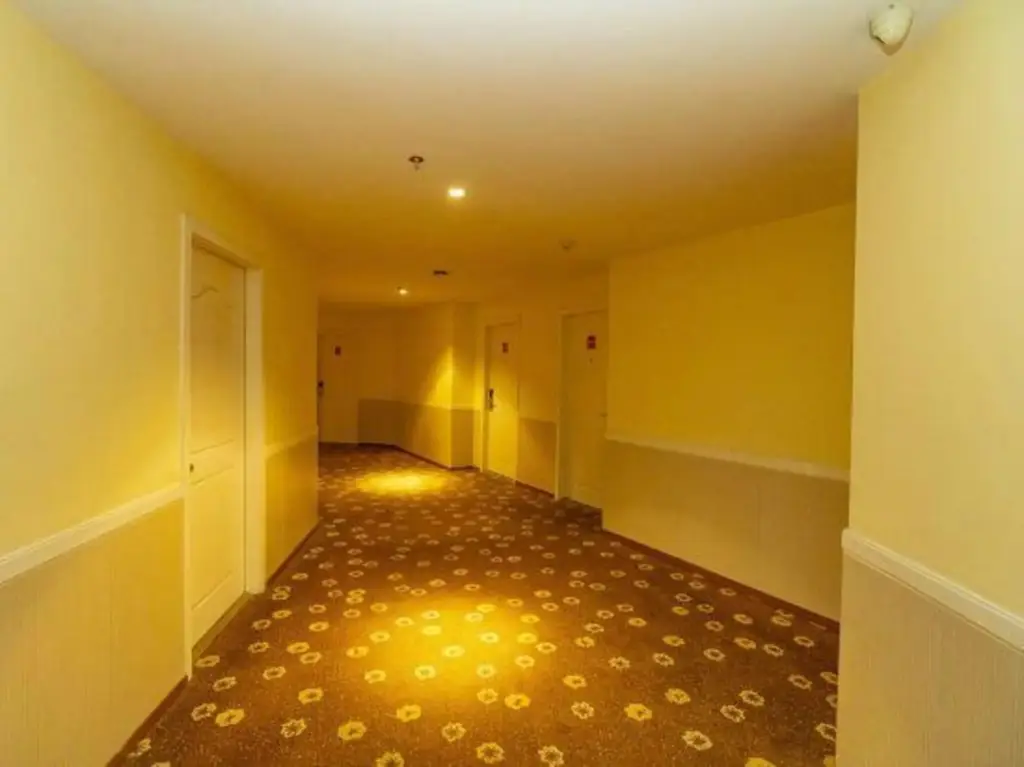 Ханчжоу: Super 8 Hotel Hangzhou Binjiang Xing Guang Da Dao