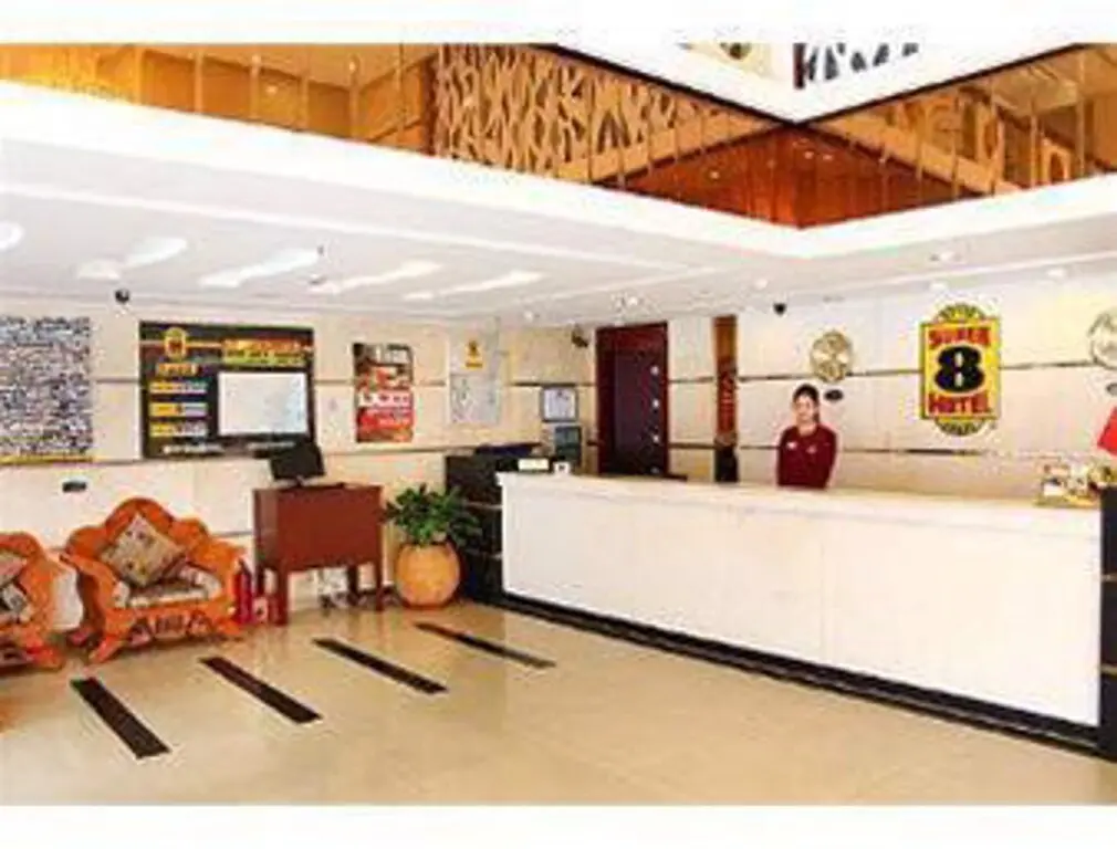 Гуанчжоу: Super 8 Hotel Guangzhou Panyu Shi Qiao Fu Hua Zhong Lu Stati
