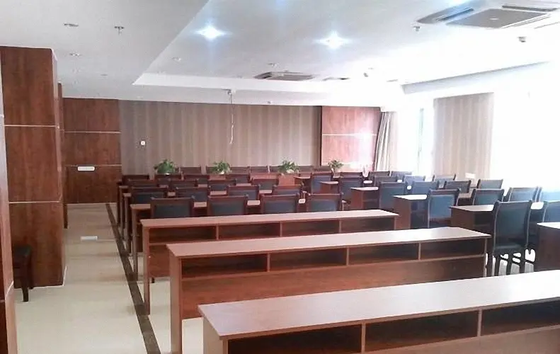 Уси: Super 8 Hotel Wuxi Huan Tai Hu Gong Lu Mei Yuan