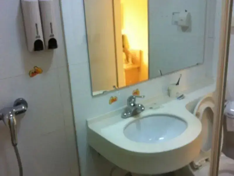 Тайчжоу: 7 Days Inn Taixing Huang Qiao Motor Station Branch