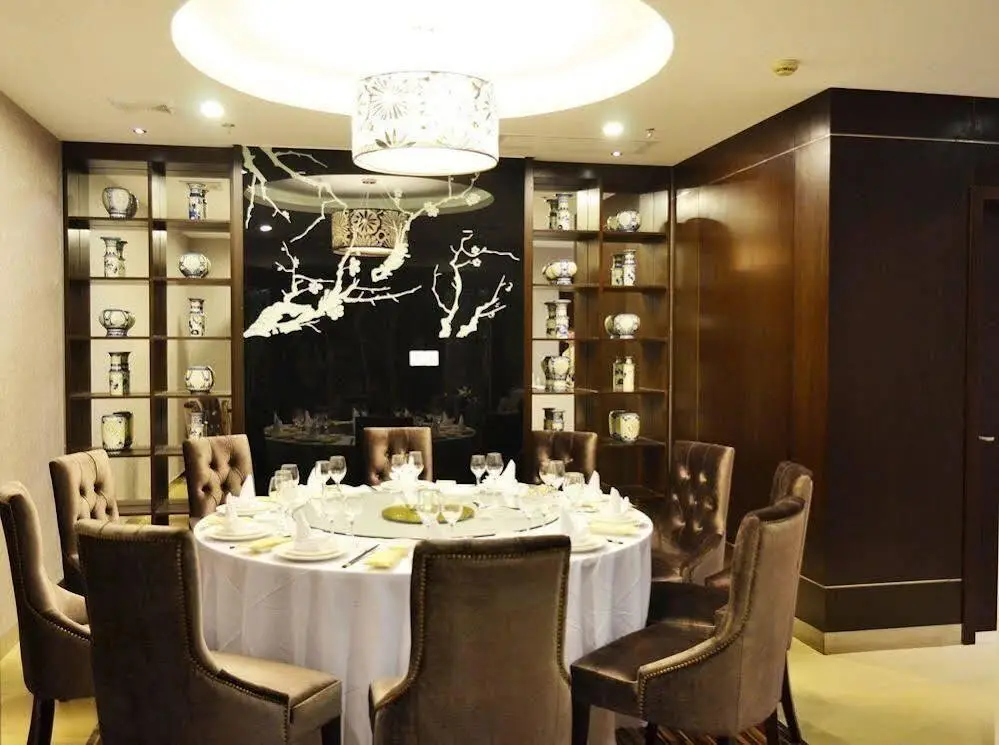 Шанхай: Shanghai Pudong Airport Yueshangju Hotel
