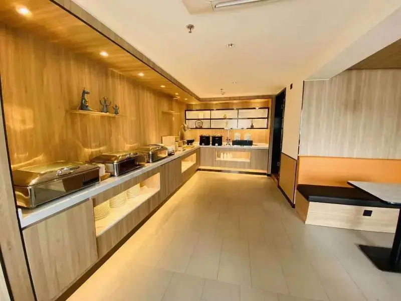 Нинбо: Hanting Hotel Ningbo Railway Station Xin Dian