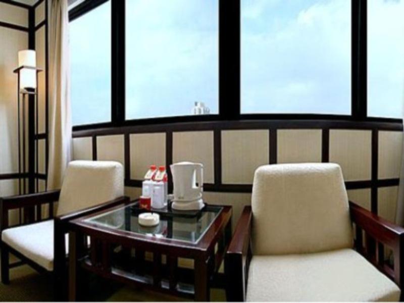 Шэньчжэнь: Holiday Inn Express Shenzhen Dongmen, An Ihg Hotel