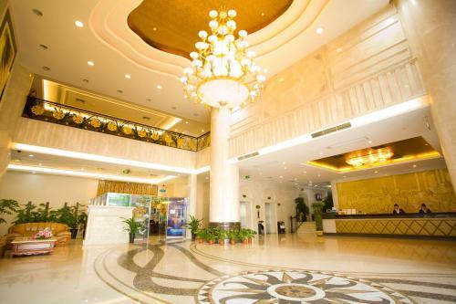 Гуанчжоу: Vienna Changlong Branch