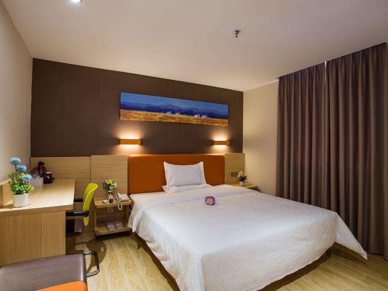 Ухань: 7 Days Inn Wuhan Guanshuichang Hanxi Yi Lu Metro S