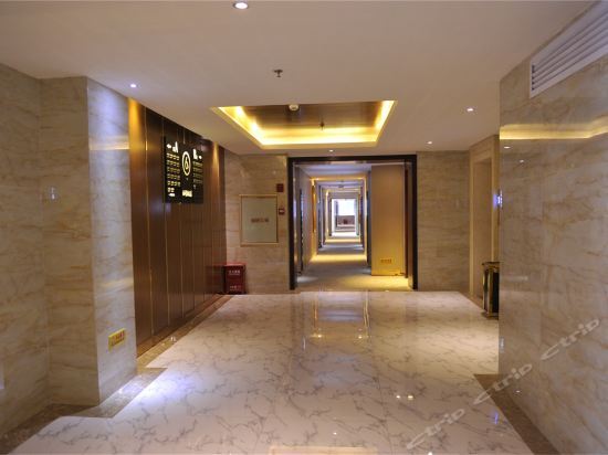 Куньмин: Kunming Yunshuixingji Hotel