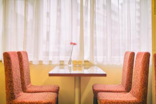 Чэнду: Elan Hotel (Chengdu Luomashi Wenshu Monastery Subway Station Xindian)