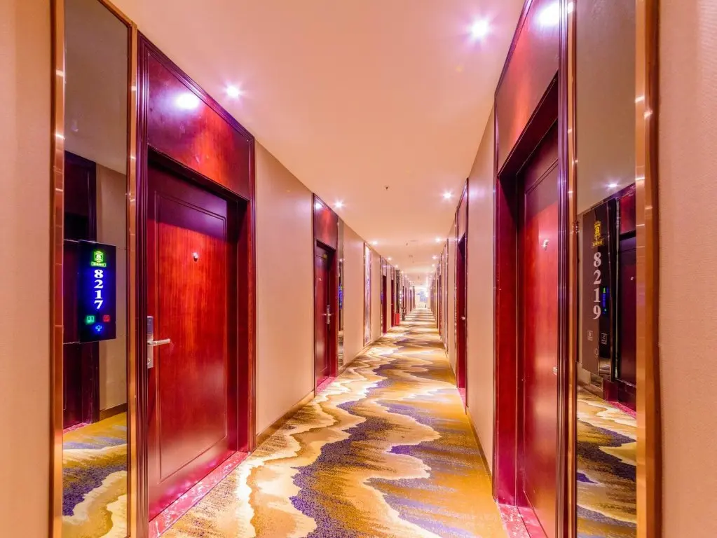 Гуанчжоу: Super 8 Hotel Guangzhou Baiyun International Airport Boutiques