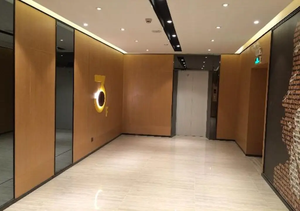 Гуанчжоу: IU Hotel Guangzhou Jingxi Southern Hospital Metro Branch