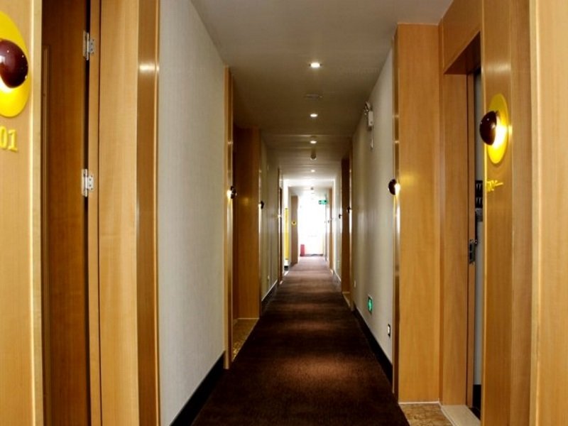 Фошань: 7 Days Inn Foshan Shunde Lunjiao Branch