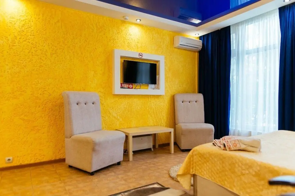 Москва: Mini-Hotel On Verkhniye Polya 24