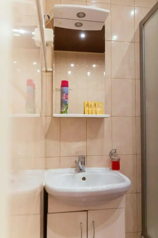 Москва: Mini-Hotel On Verkhniye Polya 24