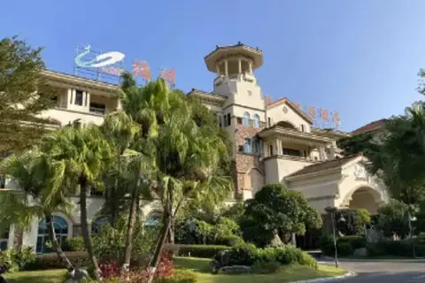 Country Garden Holiday Hotel — фото 1