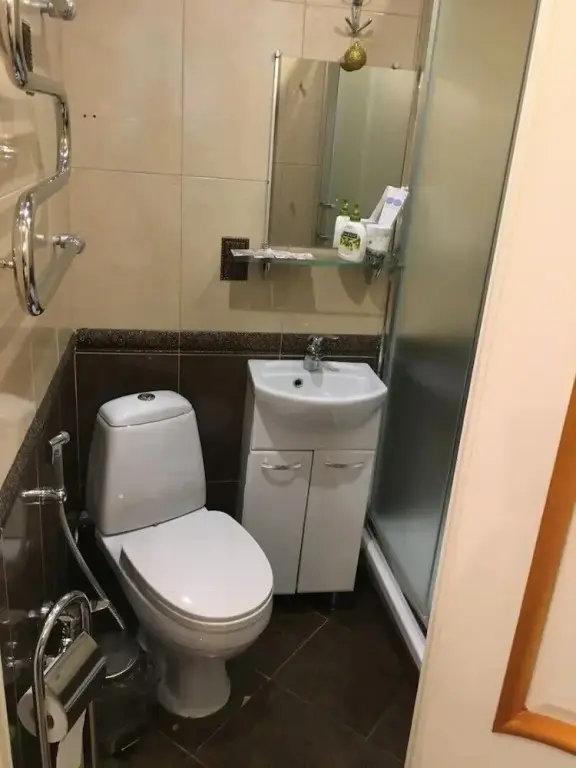 Москва: Hotel Uyut on Novorossiyskaya