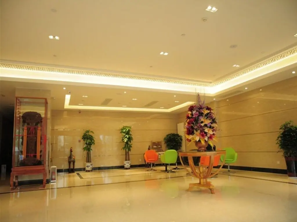 Тайан: GreenTree Inn Shandong Taian Feicheng Xincheng Road Business Hotel