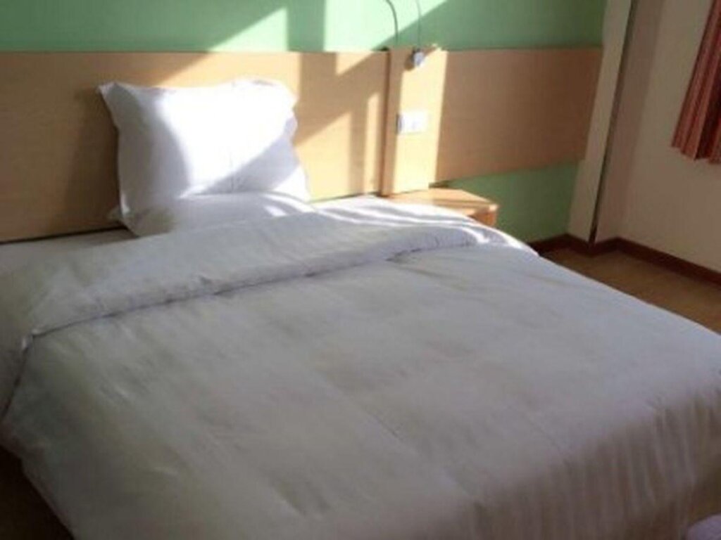 Шицзячжуан: 7 Days Inn Shijiazhuang Jinzhou Xinyulou Branch